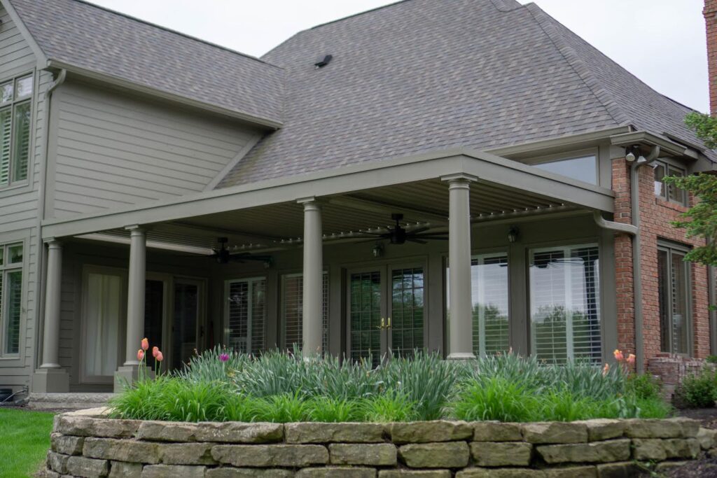 Get custom MagnaTrack motorized screens in Fort Wayne, IN from certified installers.